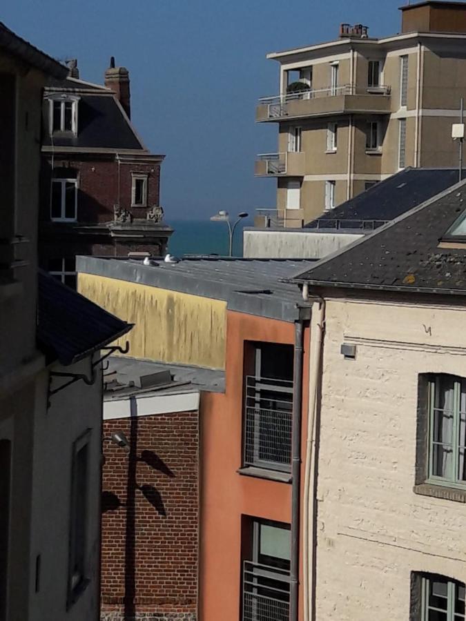 El Arco Iris Entre Port Et Plage Dieppe Exterior photo